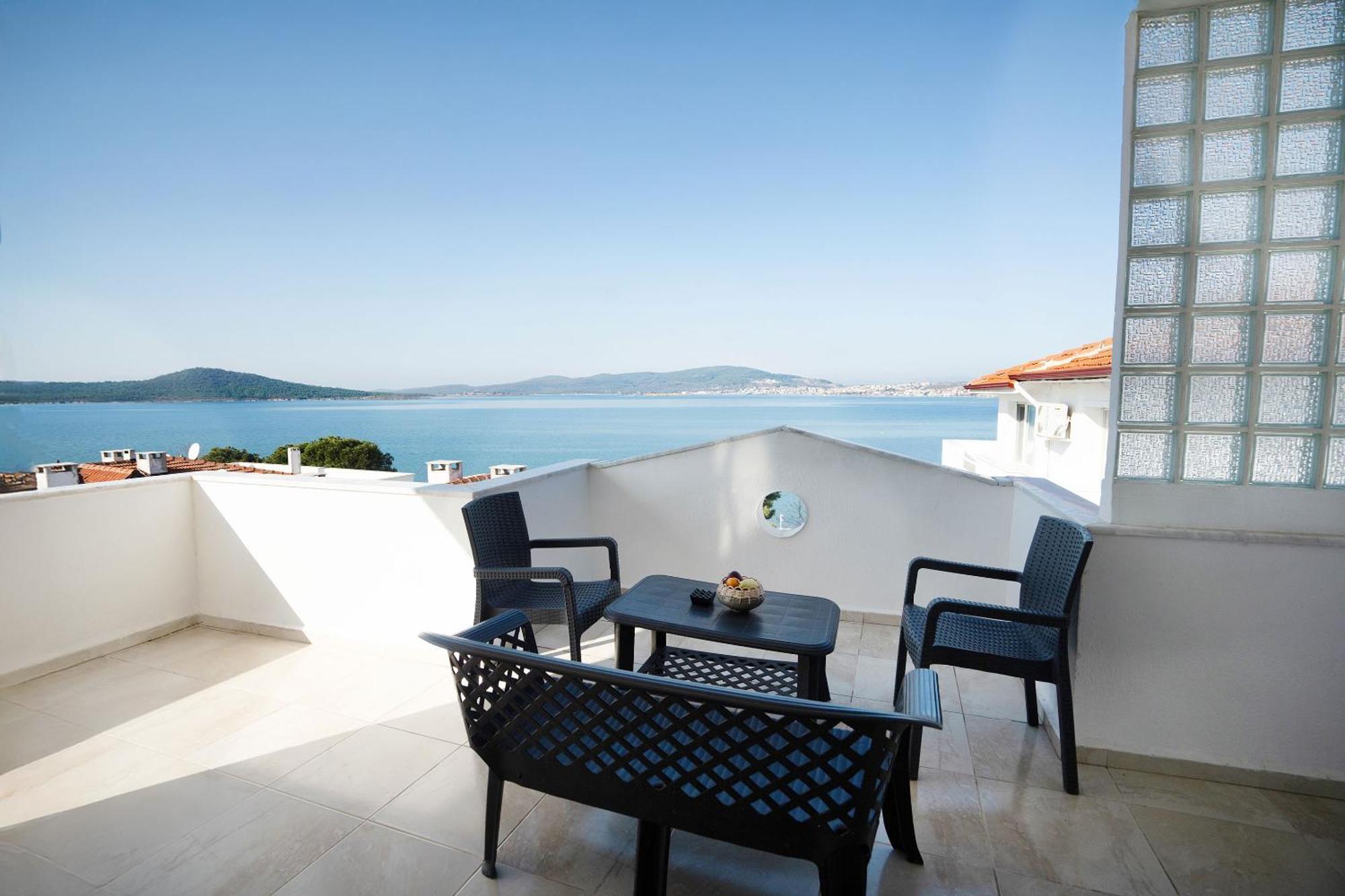 Camlik 87 Hotel Ayvalı Esterno foto