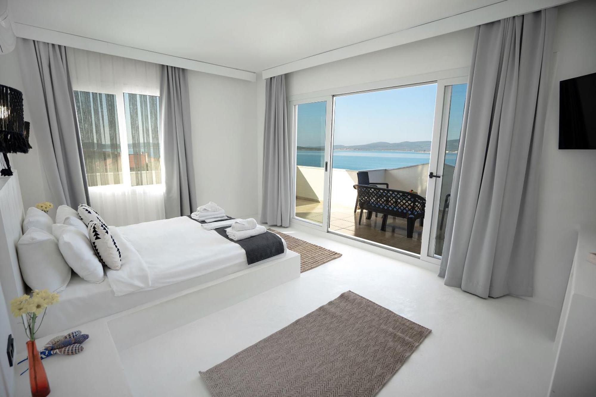 Camlik 87 Hotel Ayvalı Esterno foto