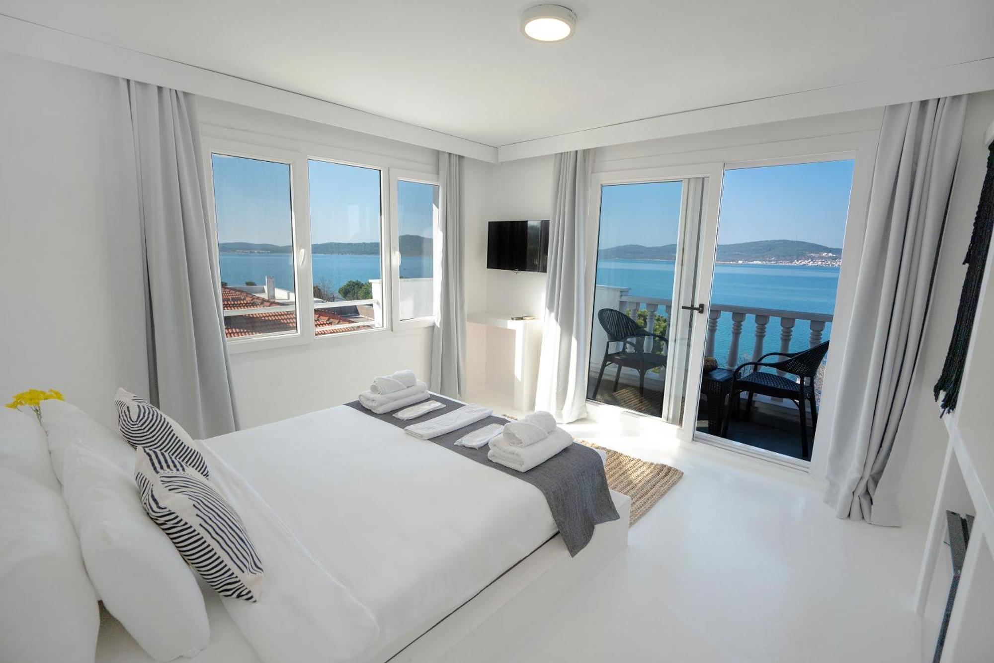 Camlik 87 Hotel Ayvalı Esterno foto