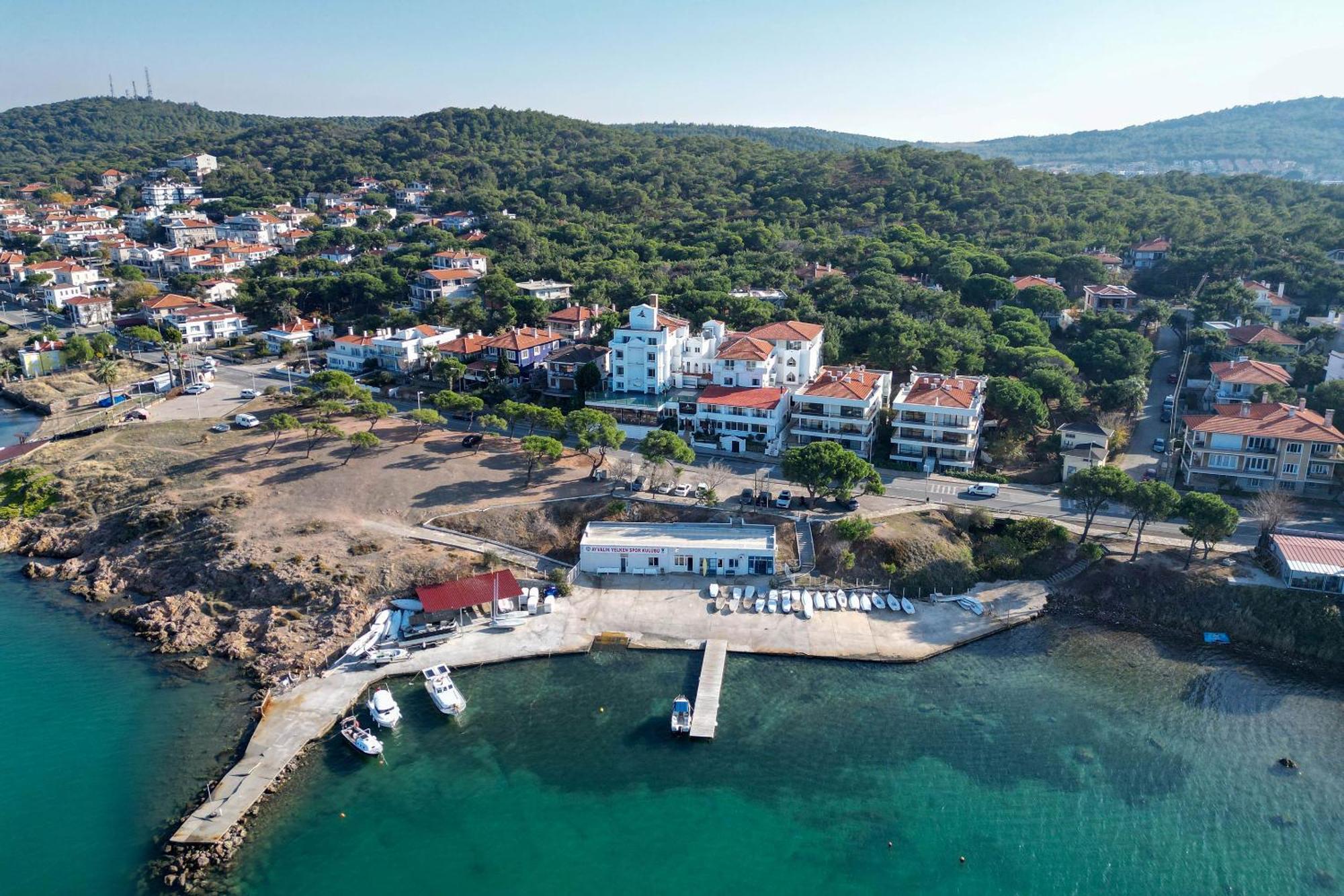Camlik 87 Hotel Ayvalı Esterno foto